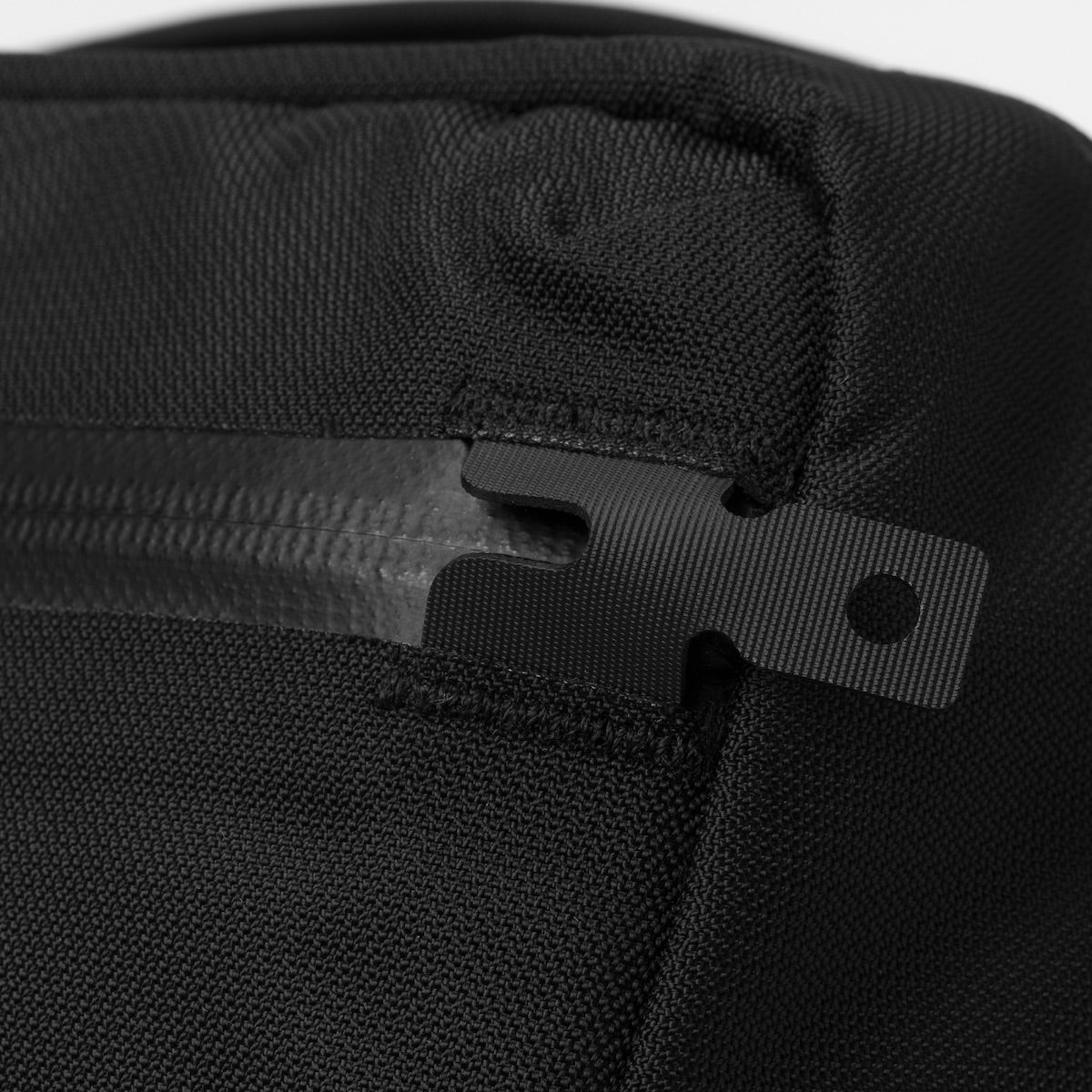 GRIP-SLING 09 EMBERTEX™ PFAS FREE  - JET BLACK : 9L