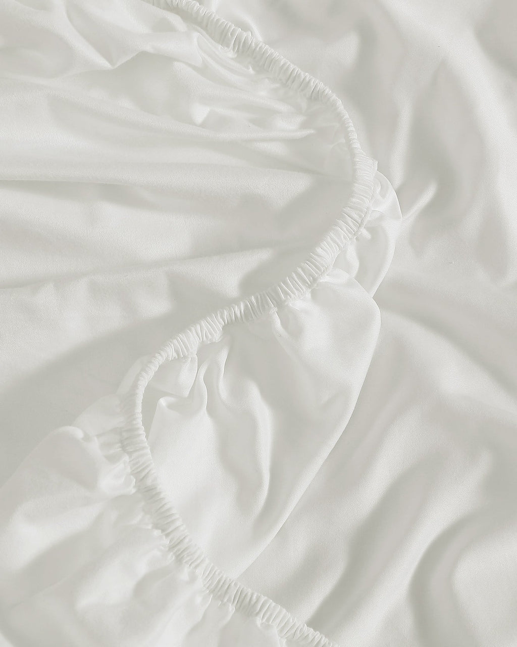 Perla Cotton Sateen Fitted Sheet Set