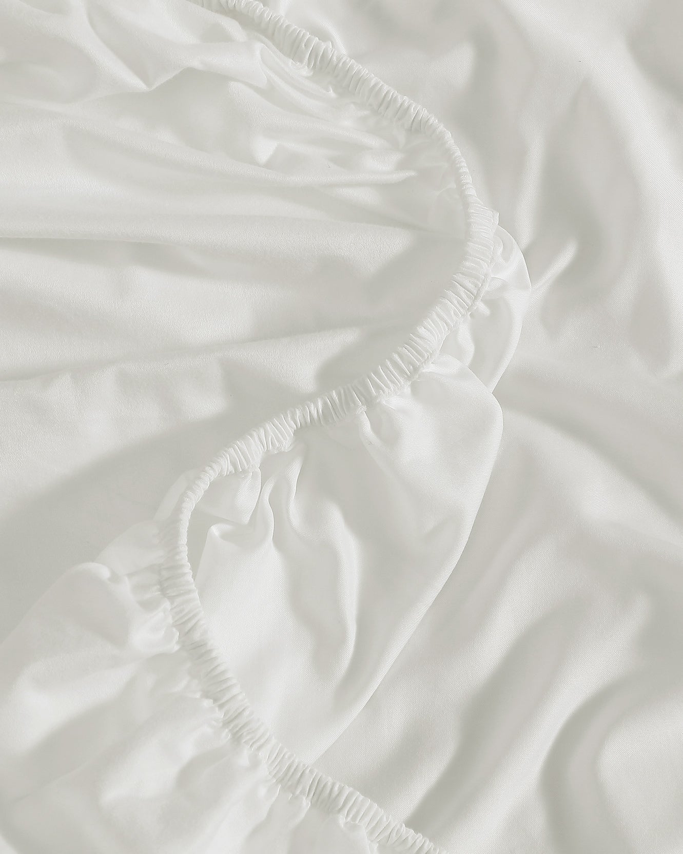 Perla Cotton Sateen Fitted Sheet Set