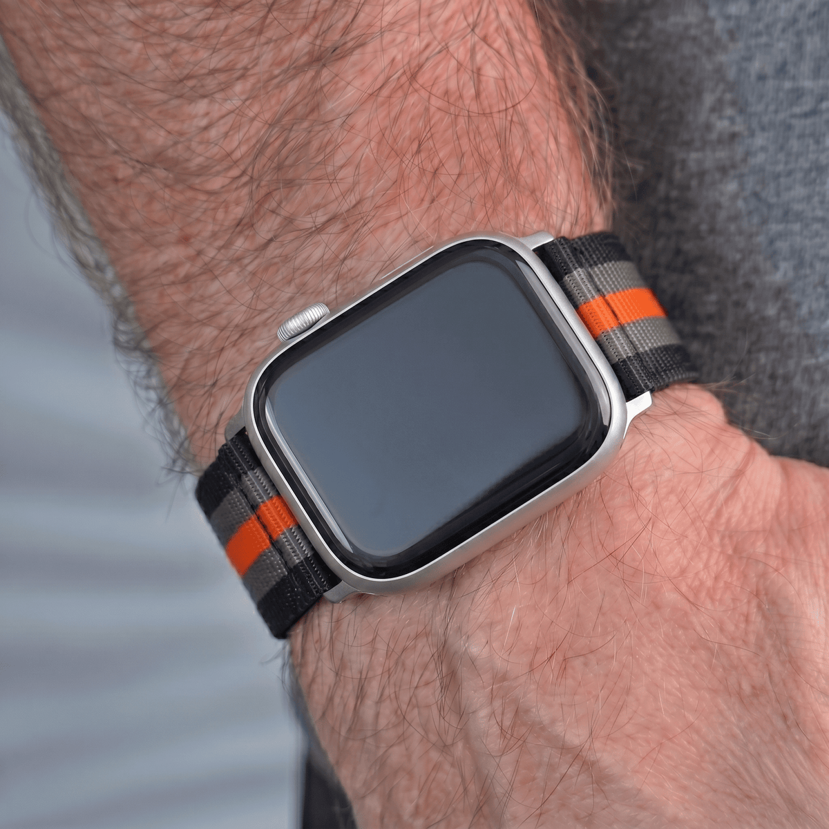 The O2 Band - For Apple Watch - Bond Orange