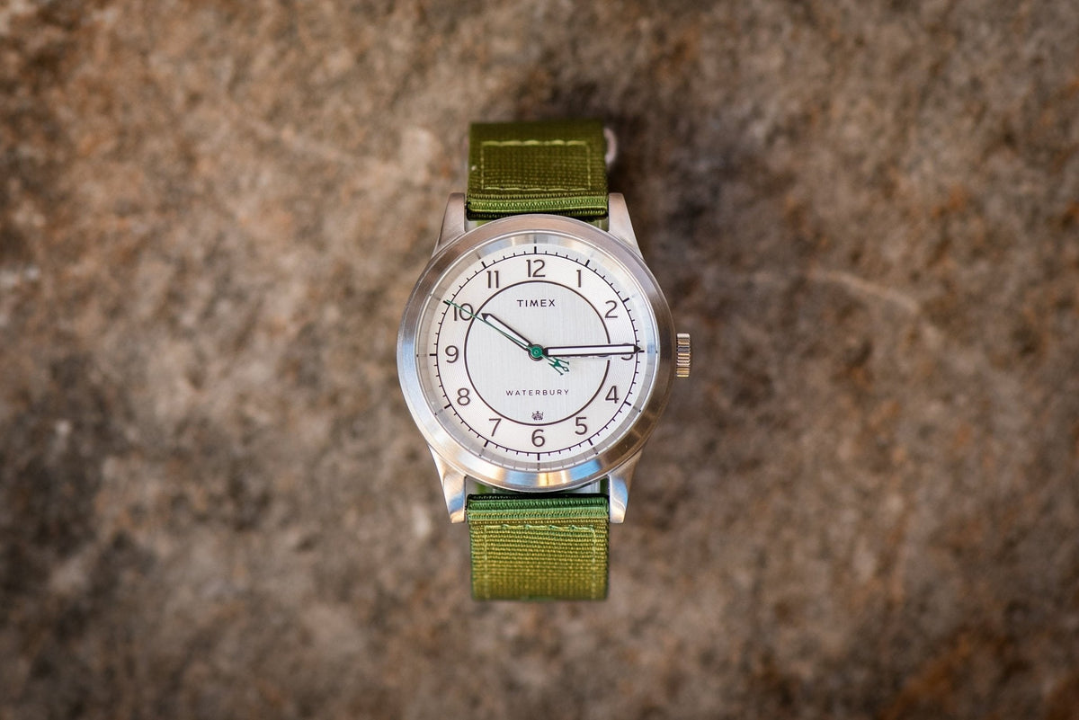 The O2 Strap - Army Green