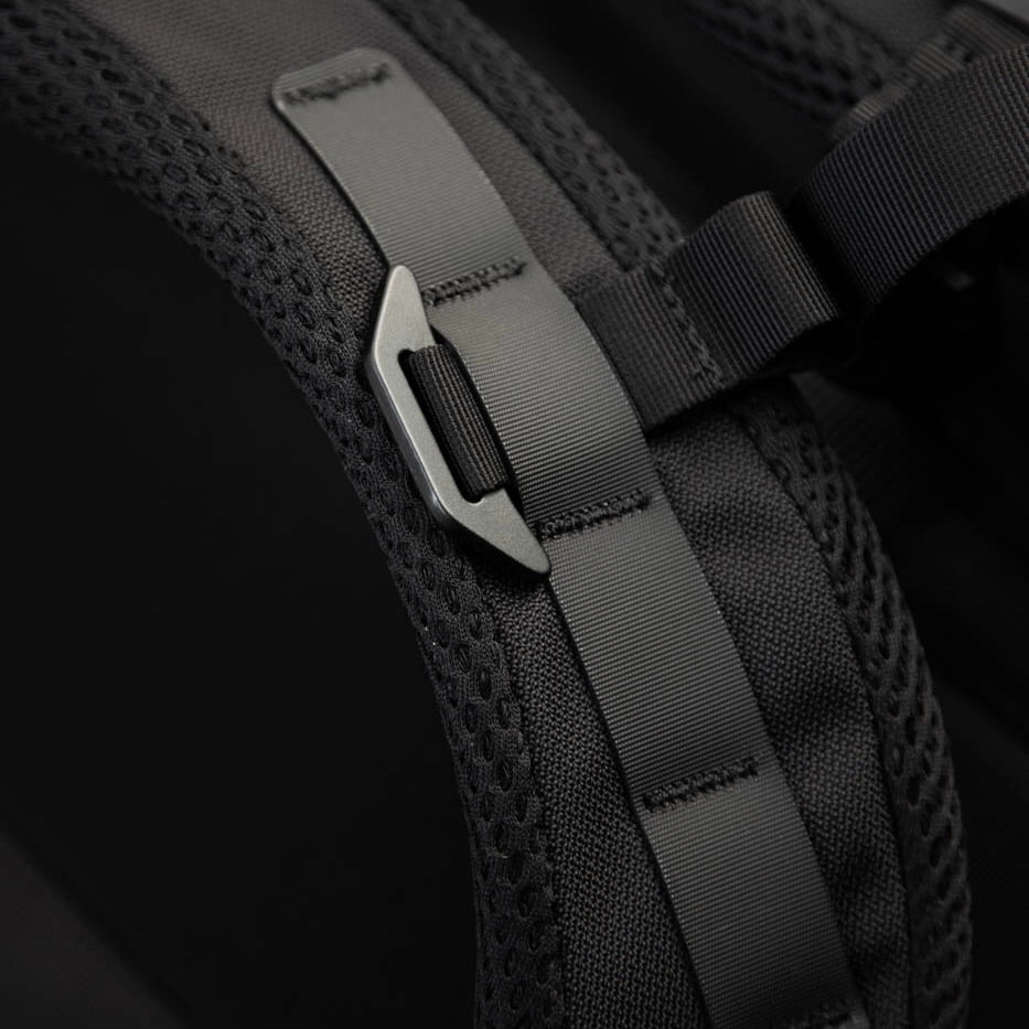 CITADEL_R3 25 EMBERTEX™ PFAS FREE  - JET BLACK : 25L