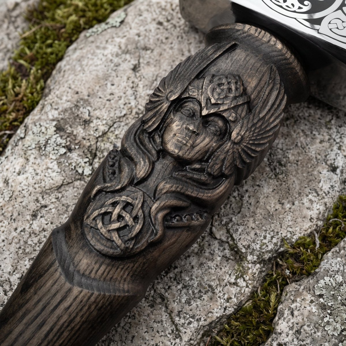 Viking hammer "Brynhildr"
