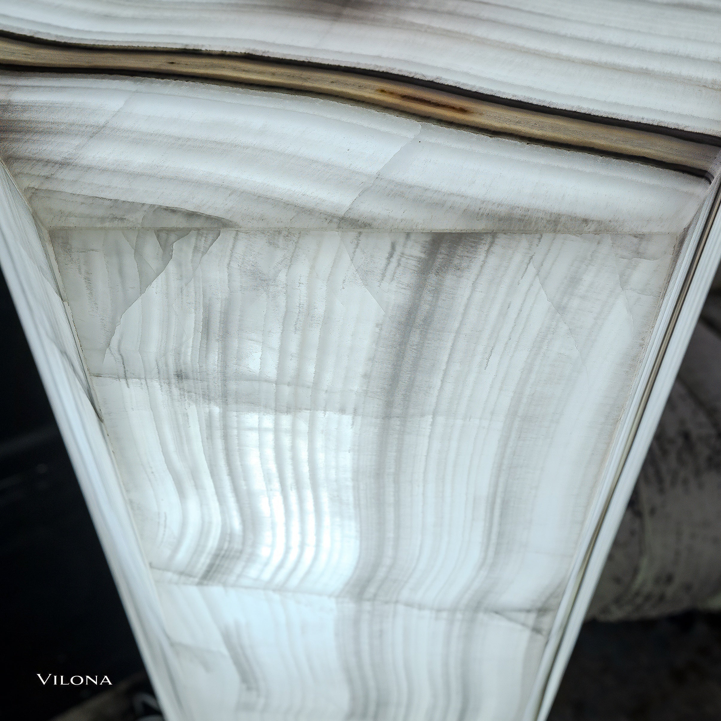 White Ice Onyx Floor Lamp - Small - 39.5"H x 13.5"W - Hexagon - #1