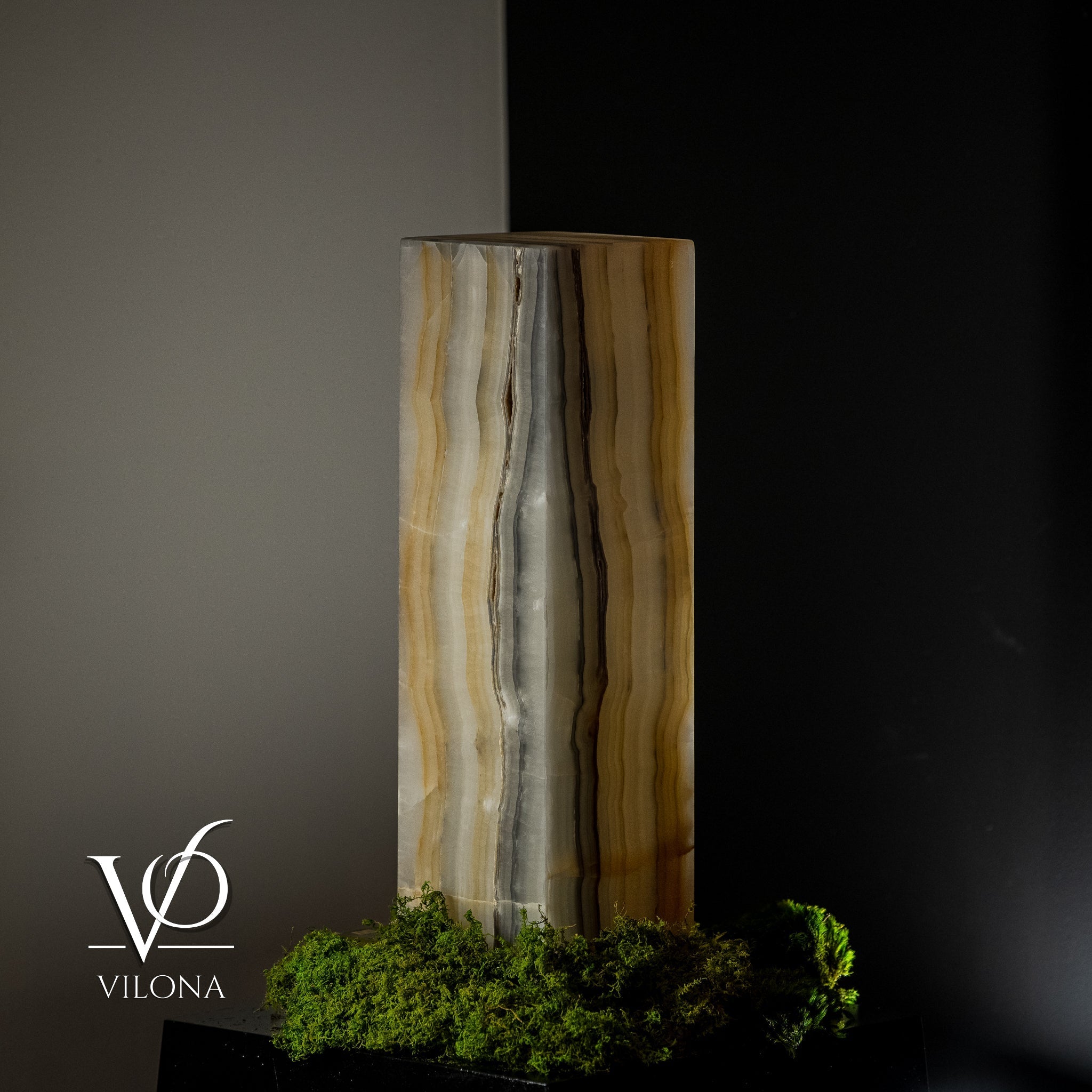 White Ice Onyx Lamp (Exotic Druzy Table Lamp #10)