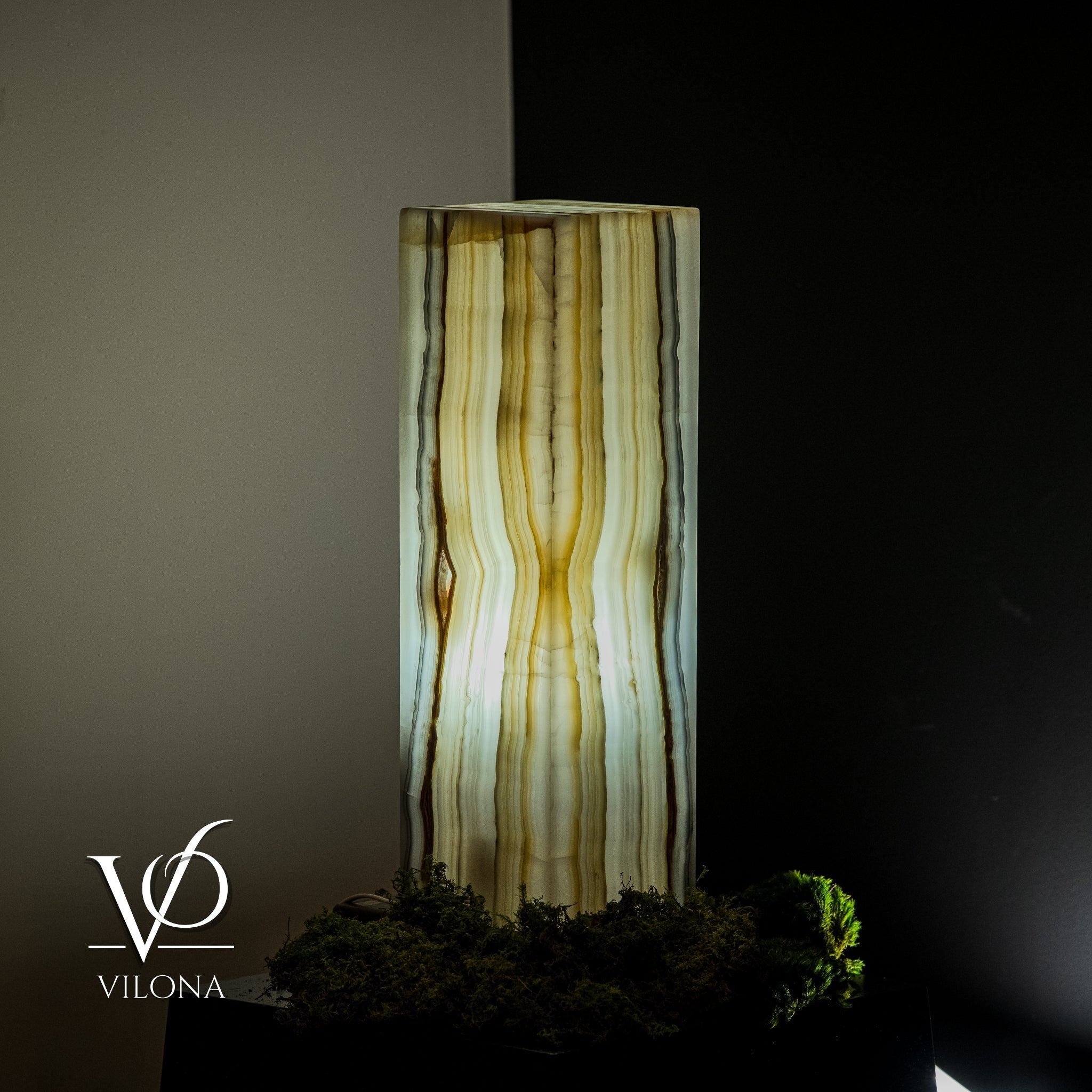 White Ice Onyx Lamp (Exotic Druzy Table Lamp #11)