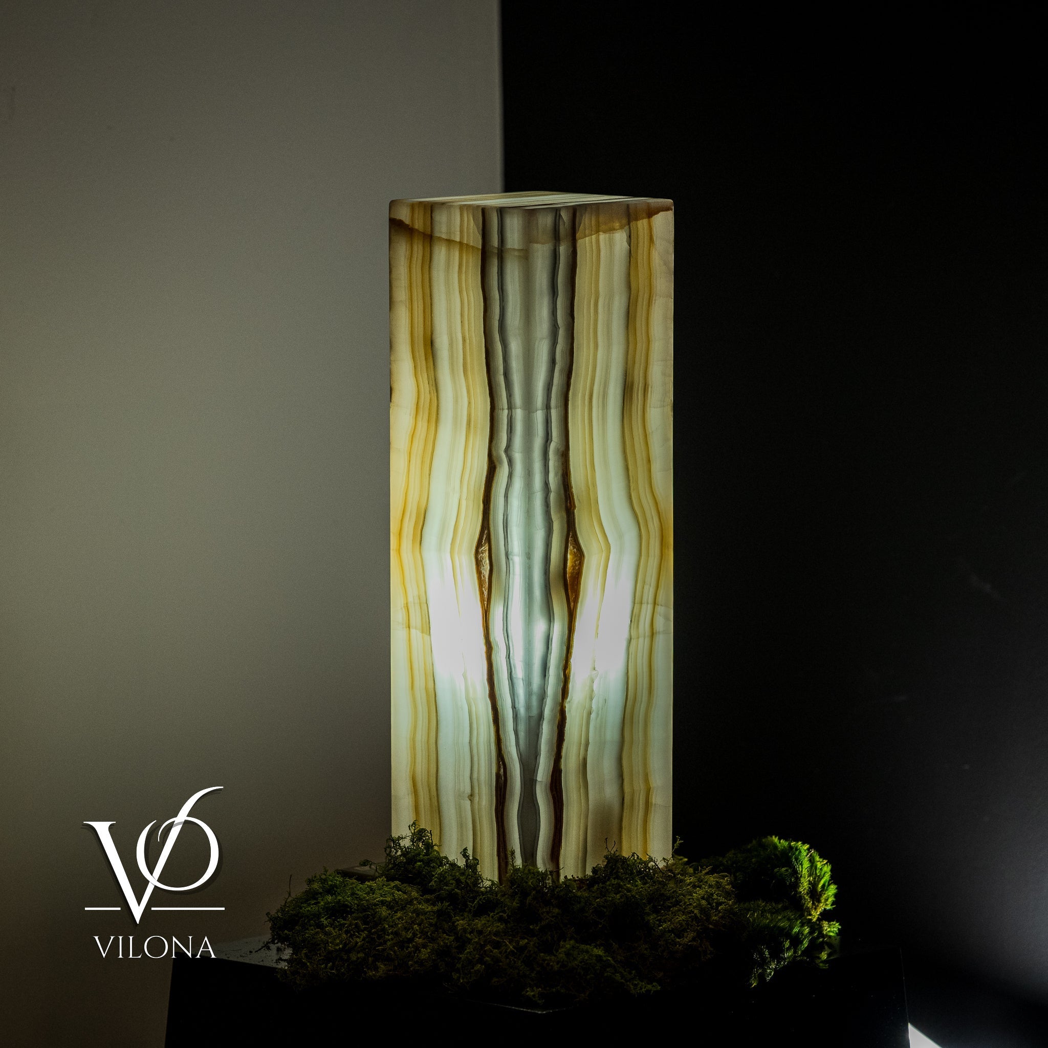 White Ice Onyx Lamp (Exotic Druzy Table Lamp #11)