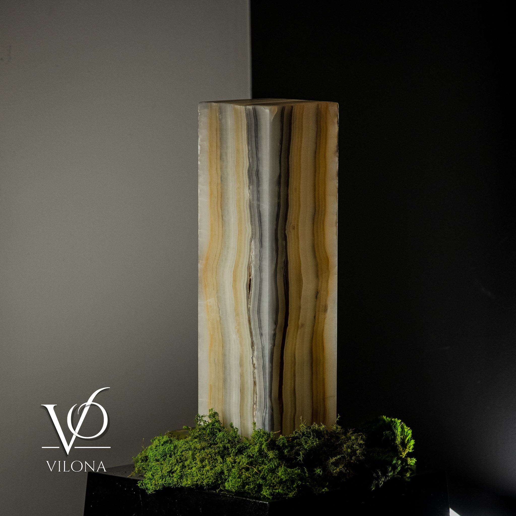 White Ice Onyx Lamp (Exotic Druzy Table Lamp #11)