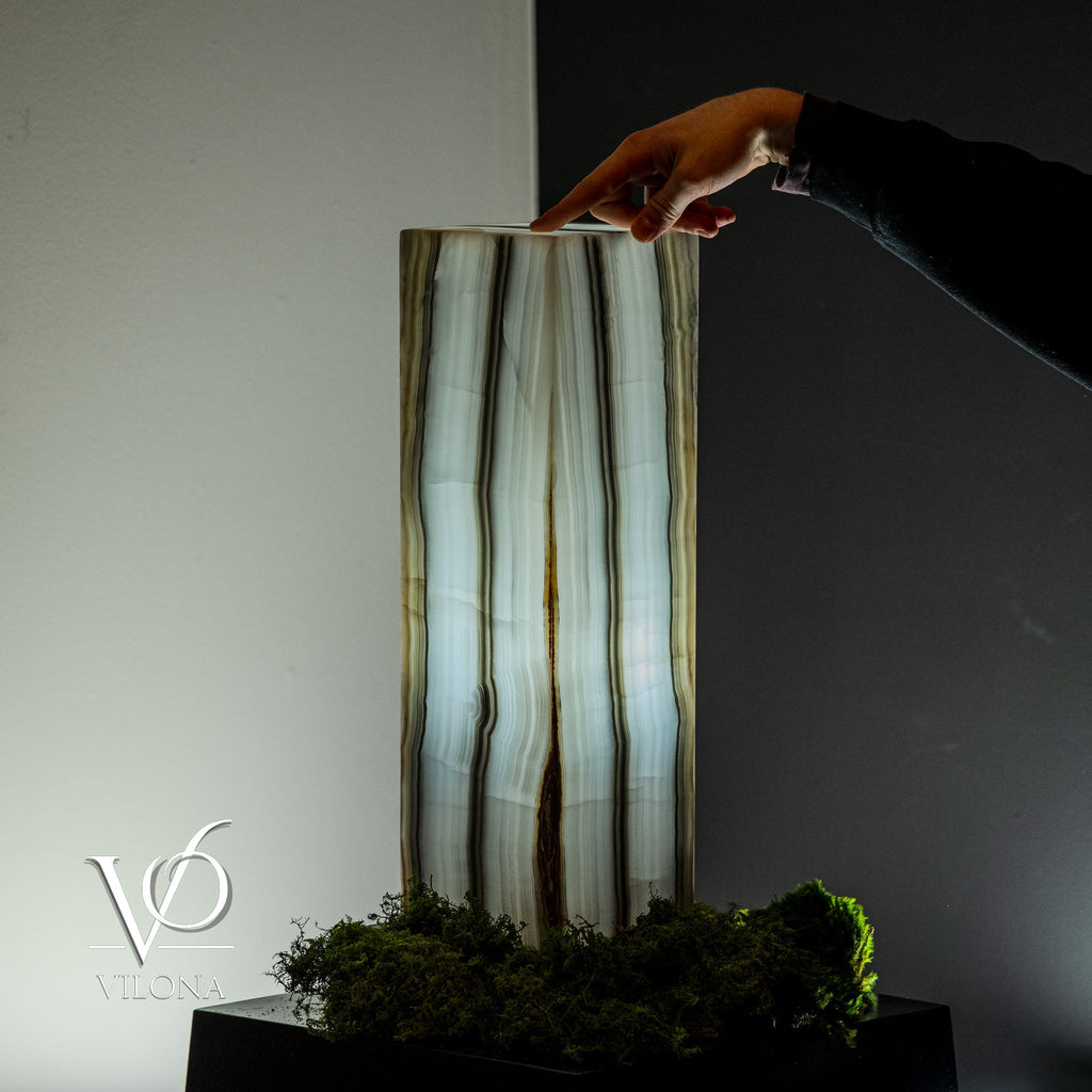 White Ice Onyx Lamp (Exotic Table Lamp #8)