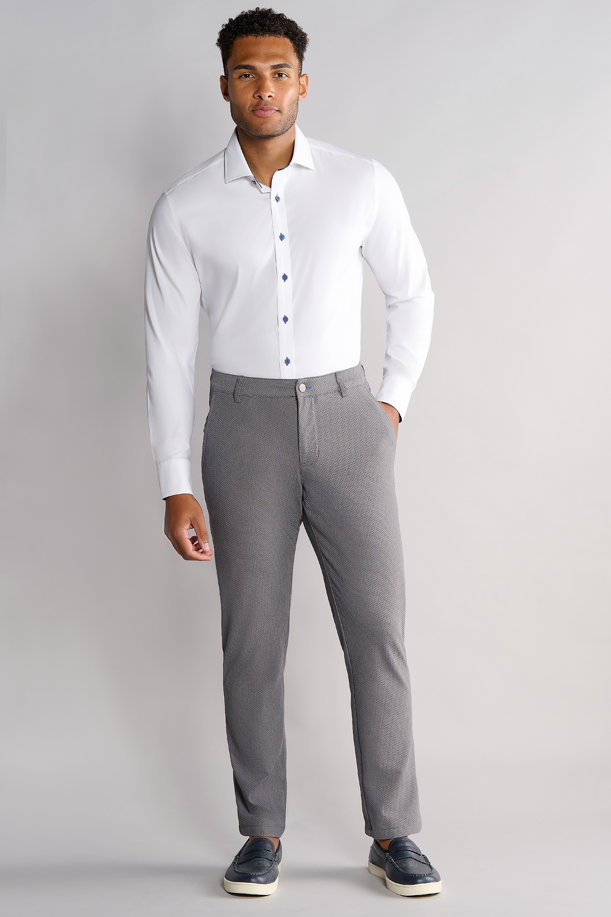 Leader Non-Iron Contrast // Navy