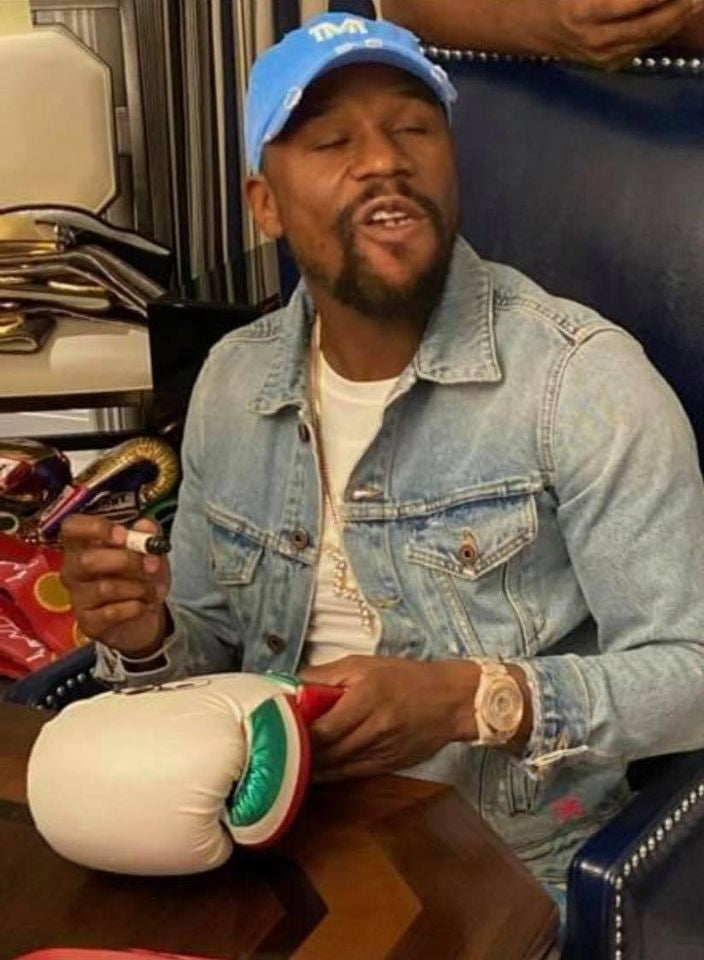 Floyd Money Mayweather Jr. Signed Custom Photo Framed Canvas  BAS